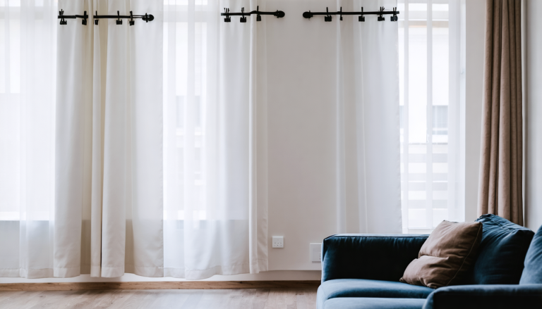 découvrez des idées originales et créatives pour accrocher vos rideaux avec style. transformez votre intérieur grâce à des astuces pratiques et esthétiques qui s'adaptent à tous les décors.